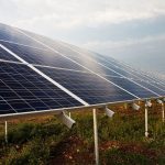 Czy warto postawić na małą instalację PV? Koszty vs korzyści